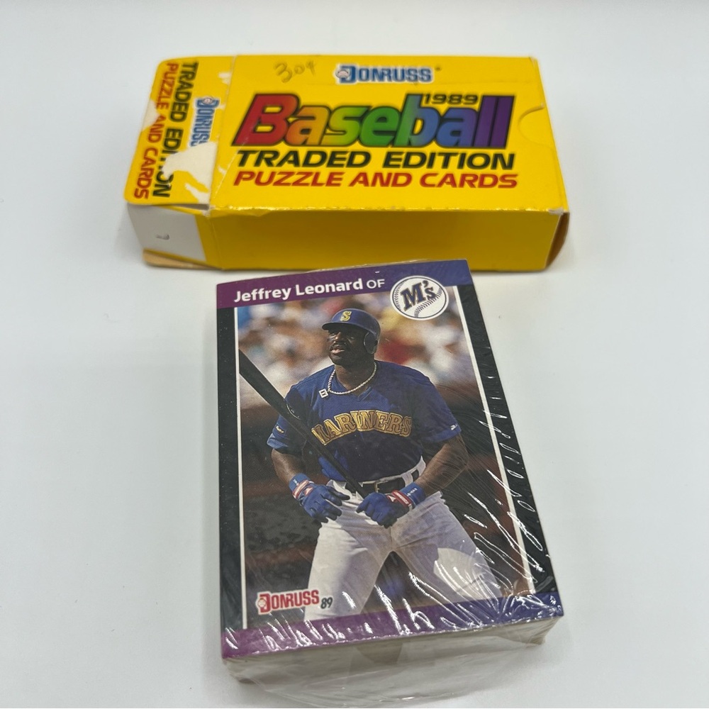 1989 Donruss Baseball Traded Edition‎ Box – Cards Sealed, Box Partially Torn